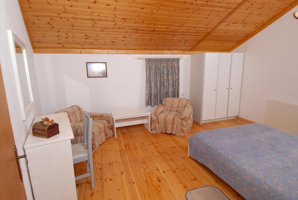 Starvillas Apartments And Studios Ajía Effimía Kültér fotó