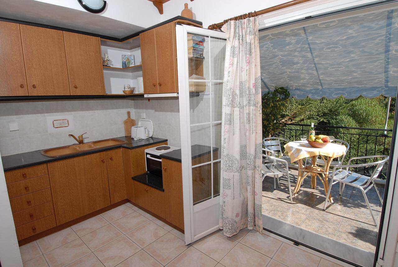 Starvillas Apartments And Studios Ajía Effimía Kültér fotó