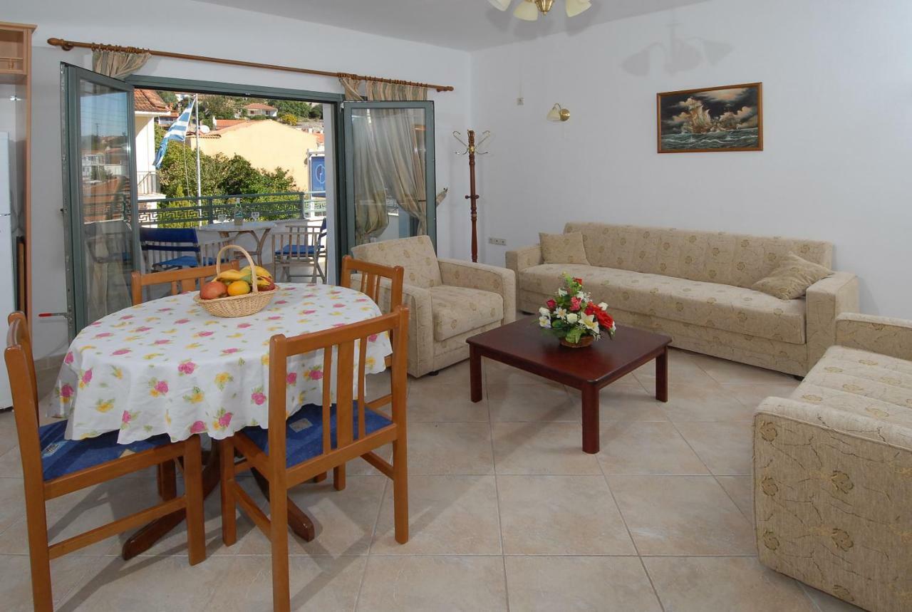 Starvillas Apartments And Studios Ajía Effimía Kültér fotó